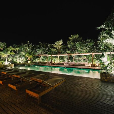 Naio Hotel Y Villas 帕洛米诺 外观 照片