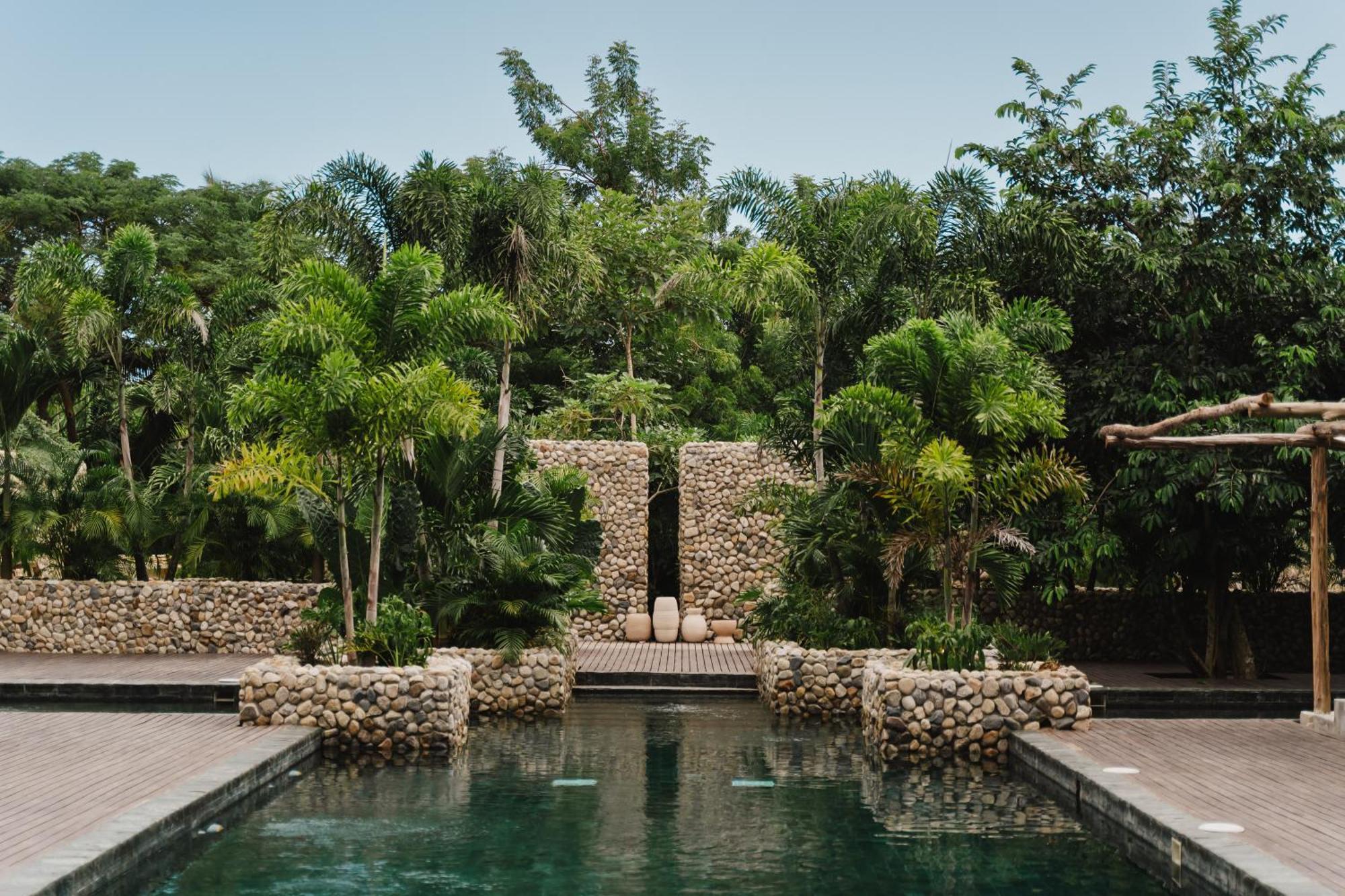 Naio Hotel Y Villas 帕洛米诺 外观 照片