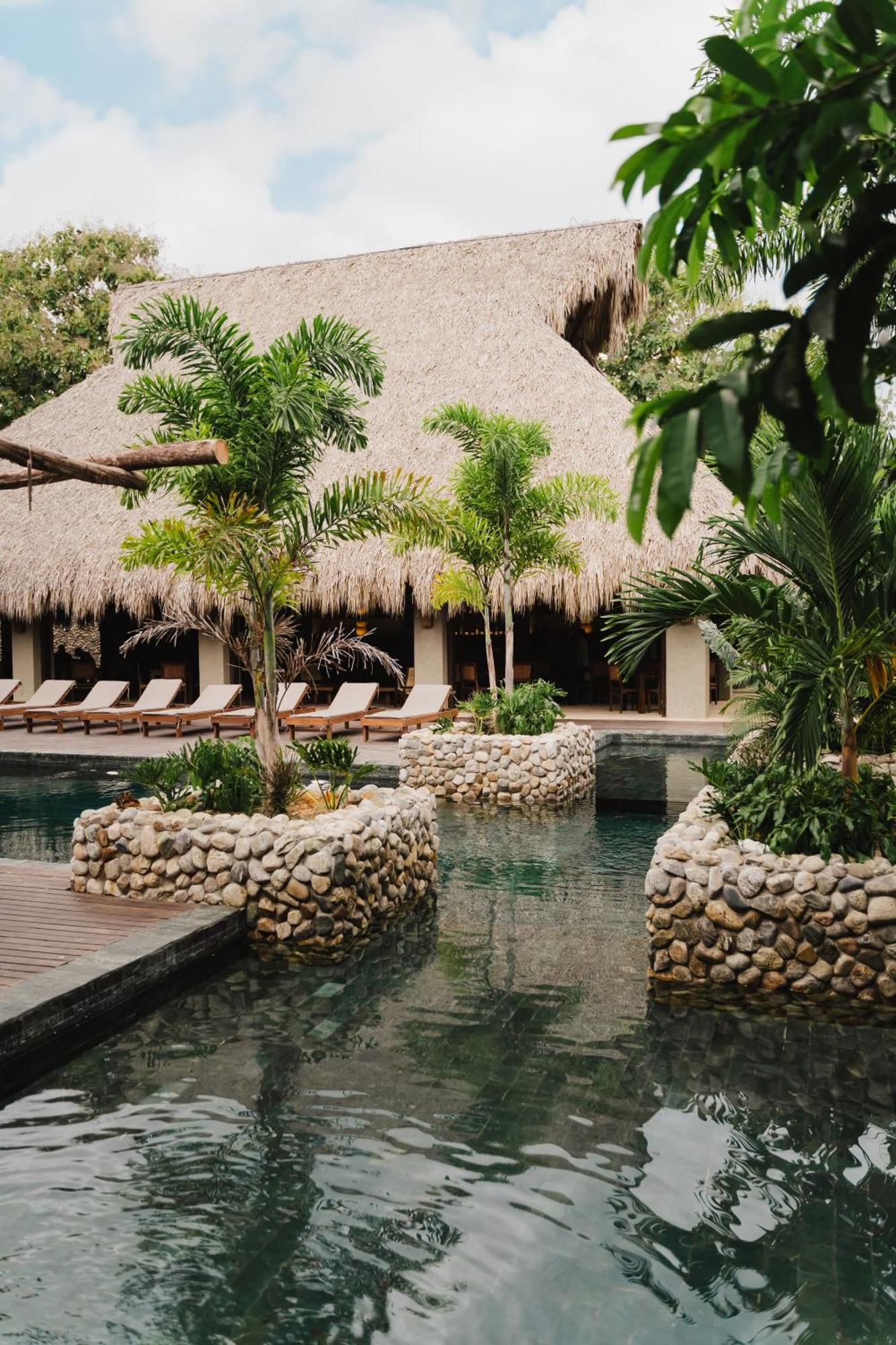Naio Hotel Y Villas 帕洛米诺 外观 照片