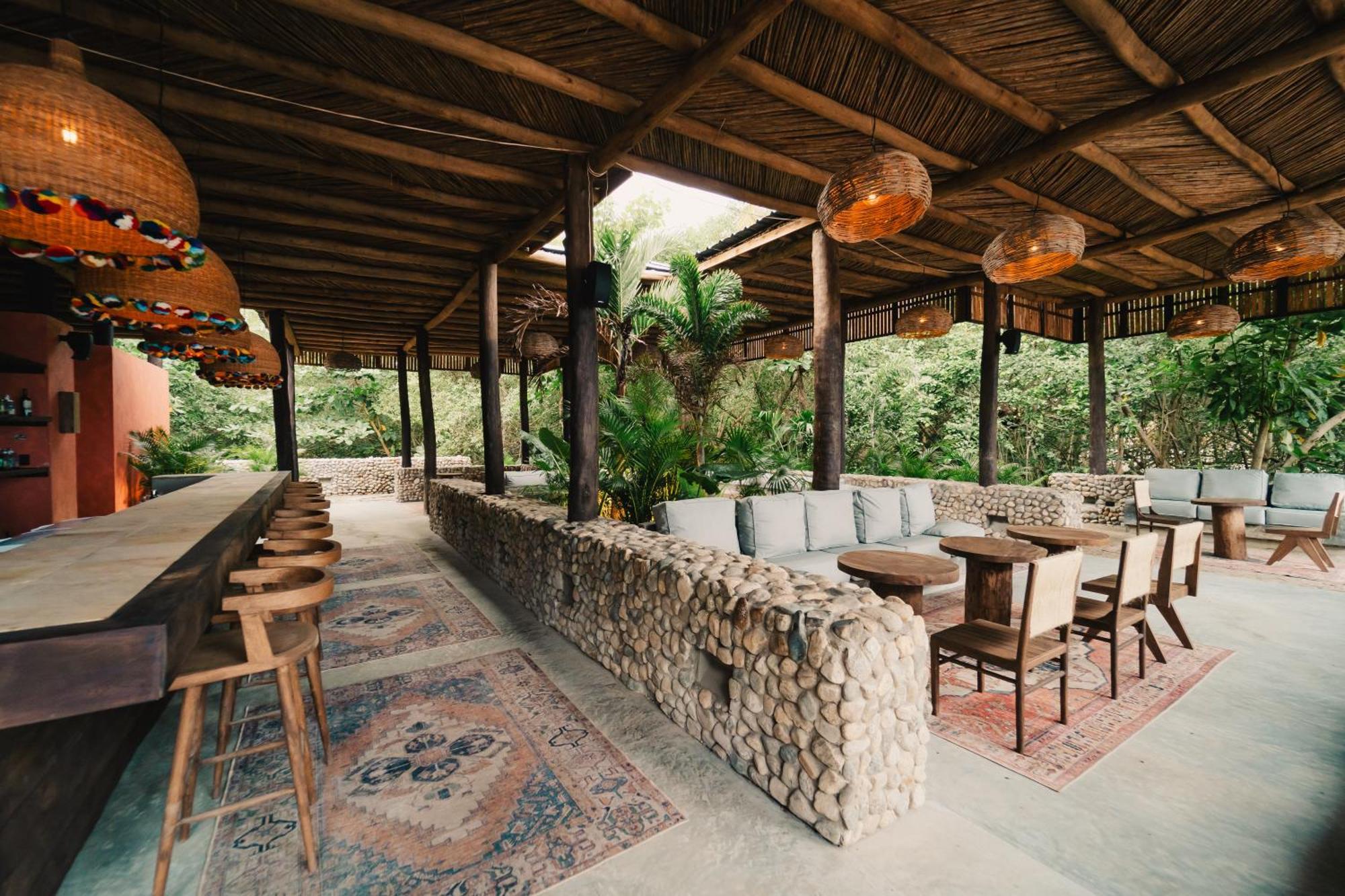 Naio Hotel Y Villas 帕洛米诺 外观 照片