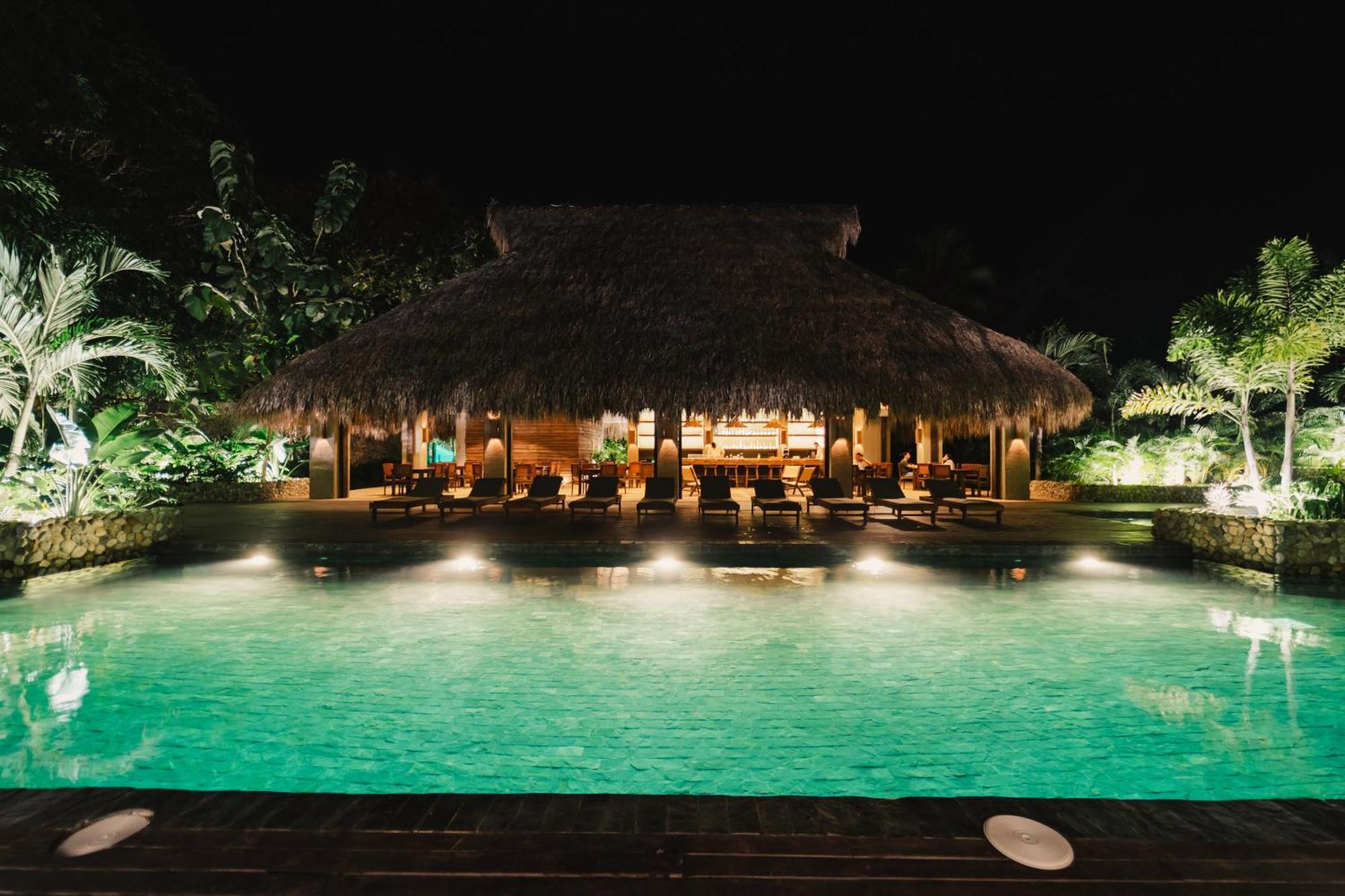 Naio Hotel Y Villas 帕洛米诺 外观 照片