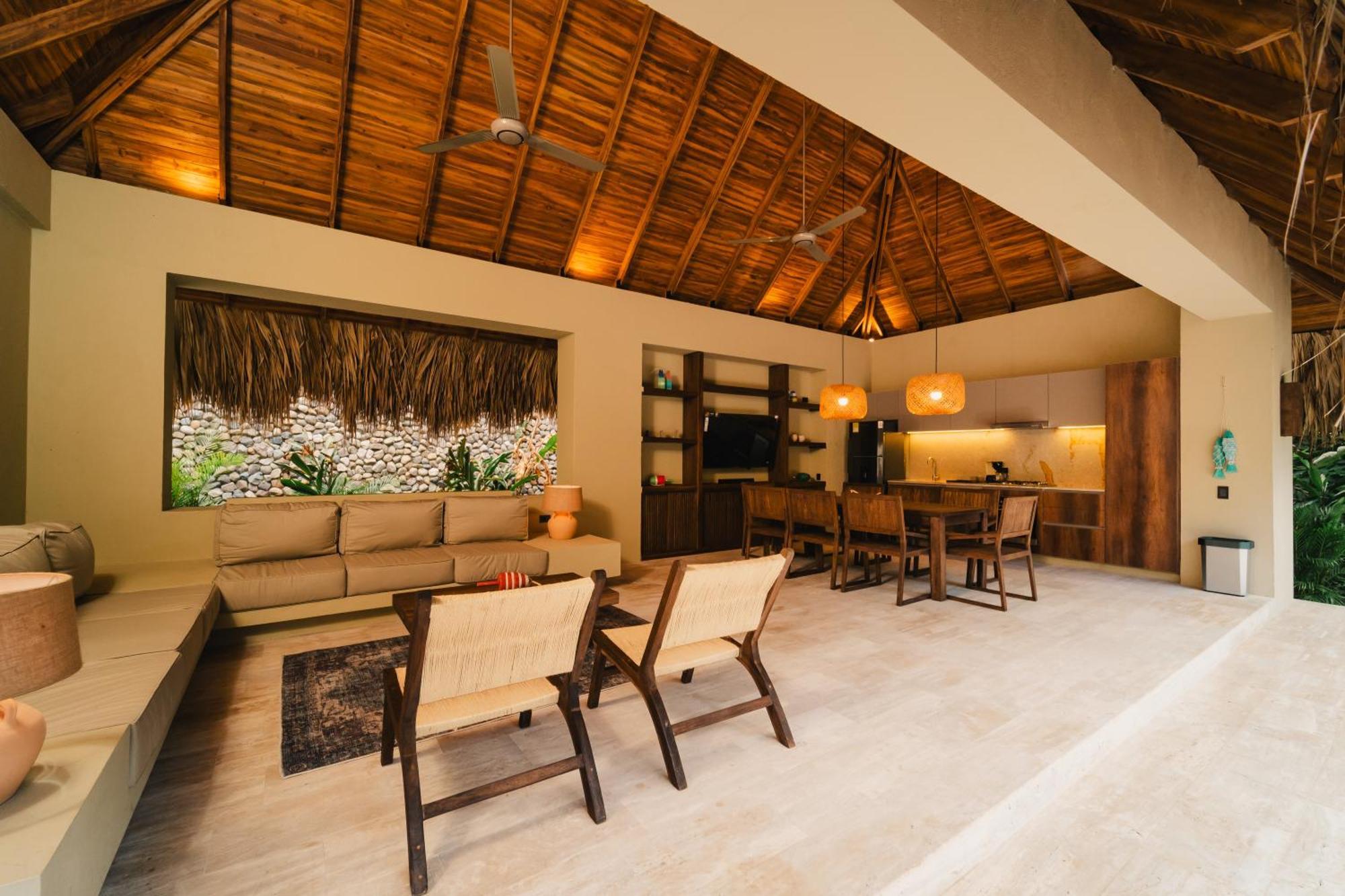 Naio Hotel Y Villas 帕洛米诺 外观 照片