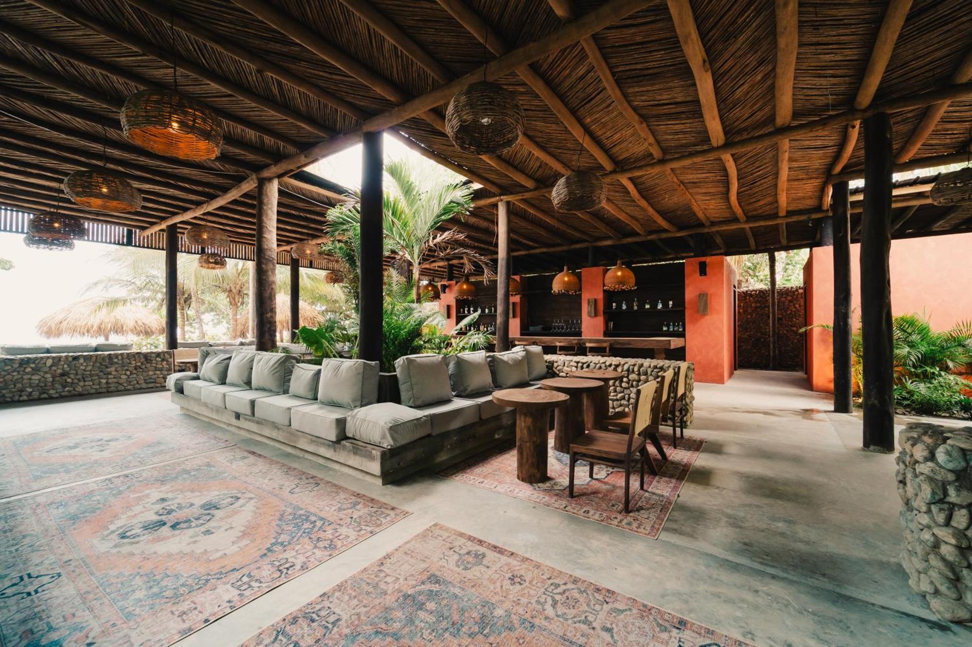 Naio Hotel Y Villas 帕洛米诺 外观 照片